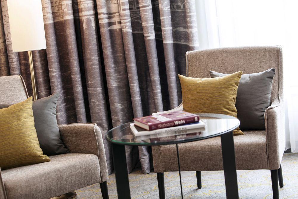 Renaissance Duesseldorf Hotel Ngoại thất bức ảnh