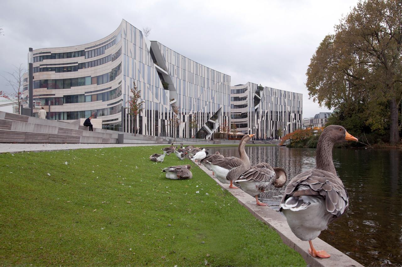 Renaissance Duesseldorf Hotel Ngoại thất bức ảnh